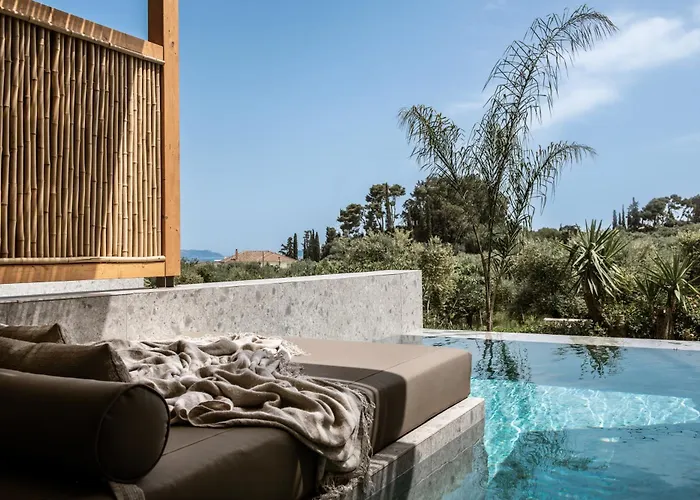 Mon Repo Secret Aparthotel 4*